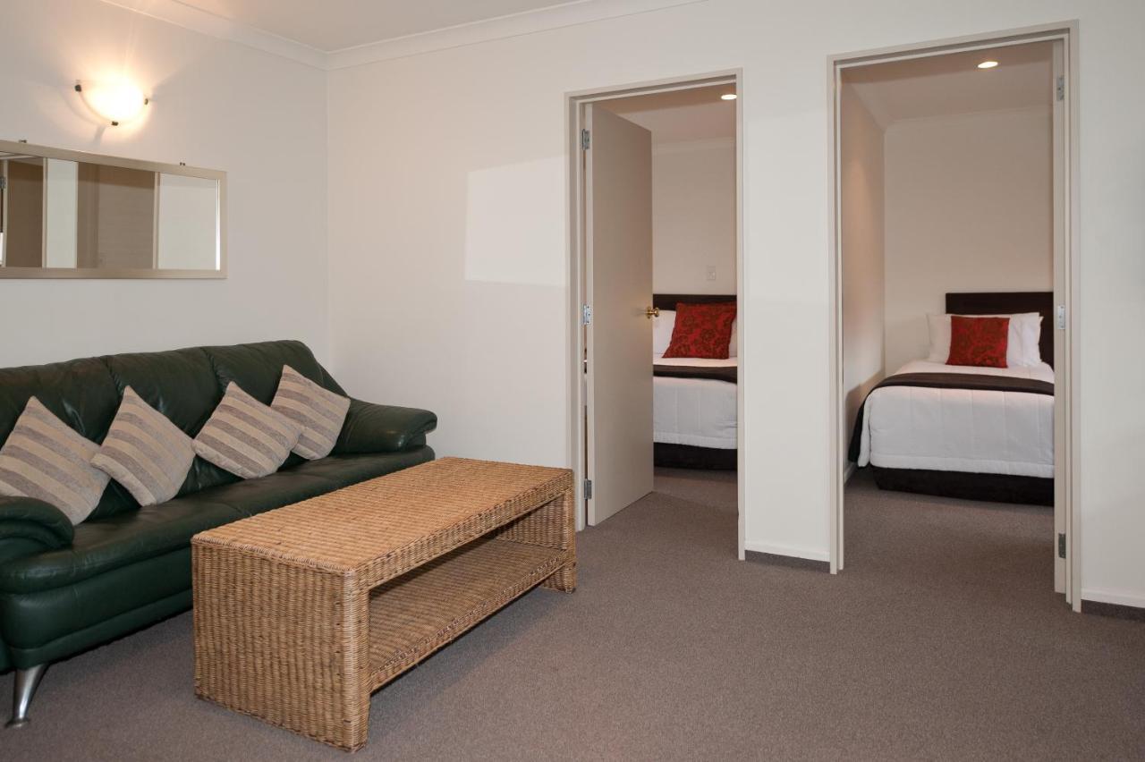 โคลอมโบ อิน เดอะ ซิตี้ โมเต็ล ไครสต์เชิร์ช ภายนอก รูปภาพ A typical two bedroom apartment
